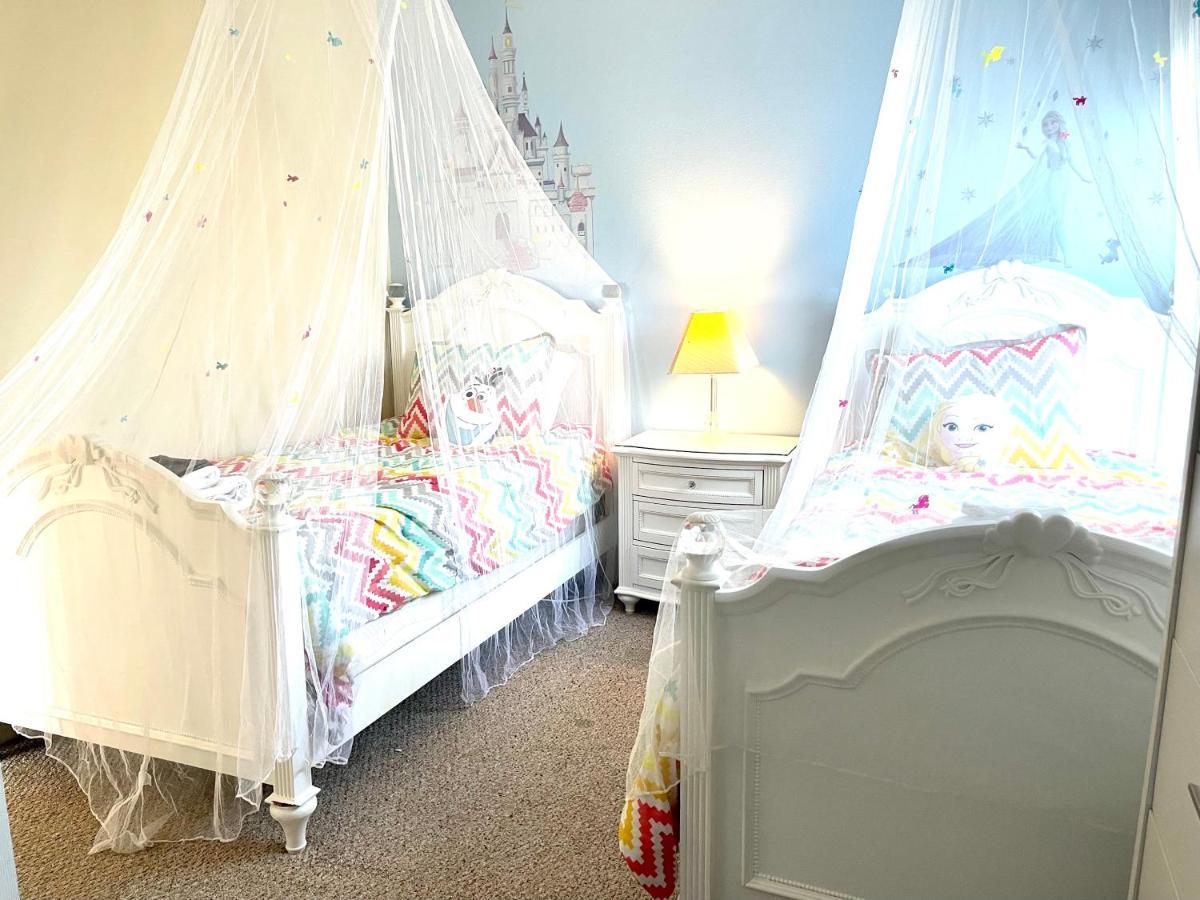 Disney Dream With Hot Tub, Pool, Xbox, Games Room, Lakeview, 10 Min To Disney, Clubhouse Kissimmee Eksteriør bilde